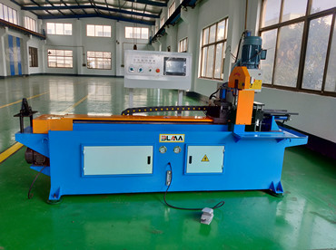 Machine de découpe de tubes CNC exportée vers Singapour